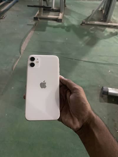 Apple iPhone 11