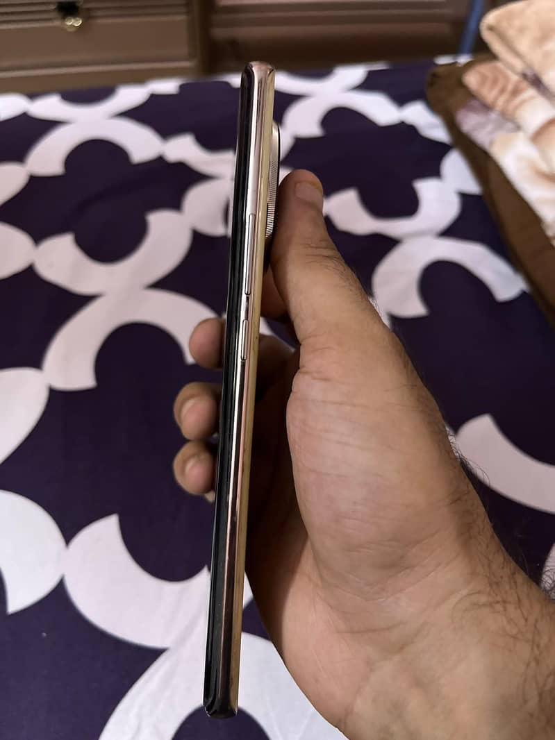 Tecno CAMON 30S 0