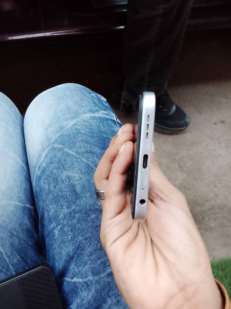 Tecno spark 40 5