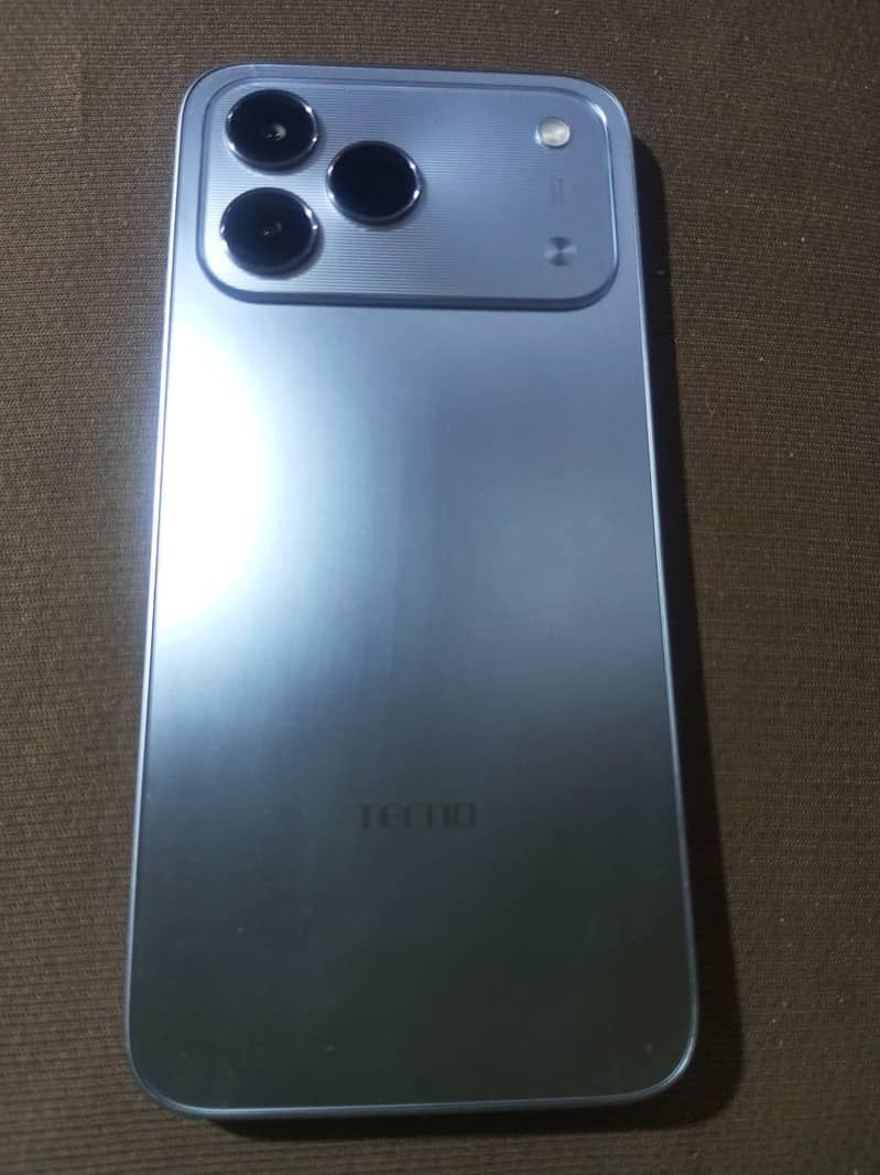 Tecno Spark 50 1