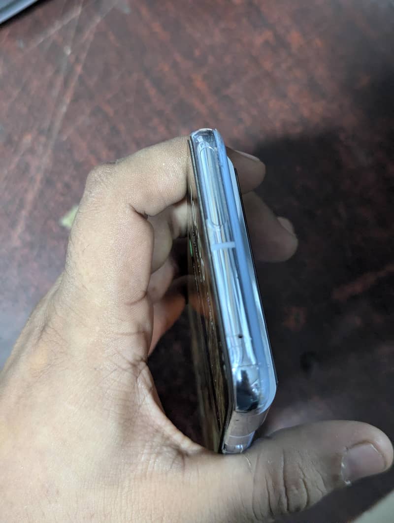 Google Pixel 8 Pro 3