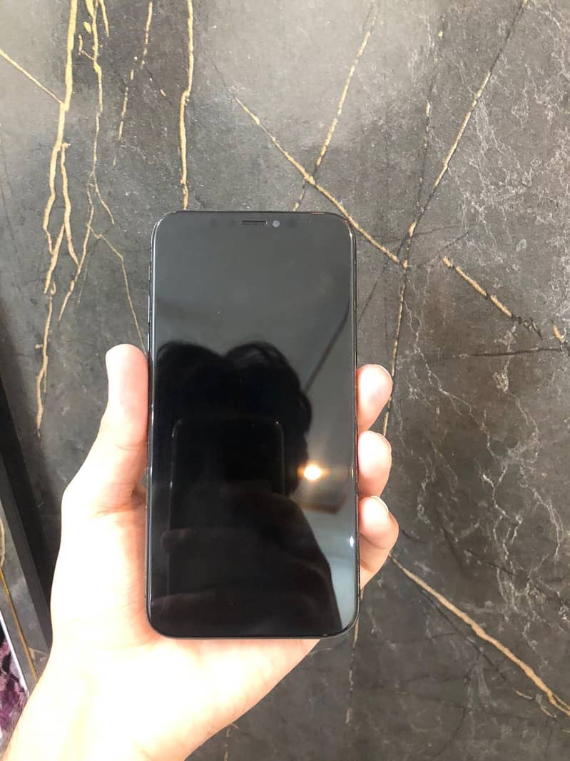 Apple iPhone X 1