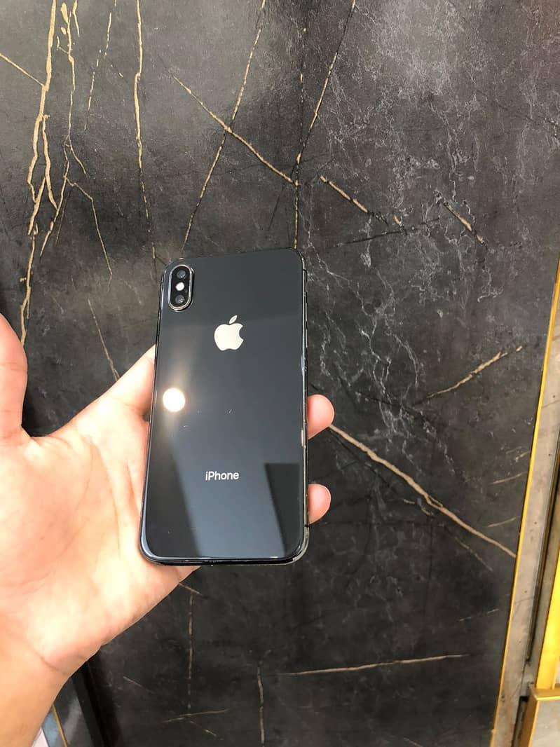 Apple iPhone X 2