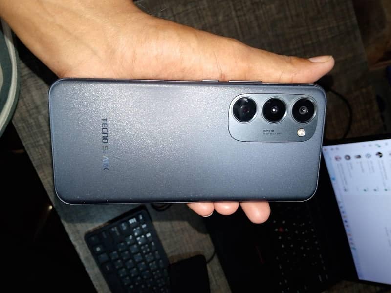 Tecno Spark 40 pro plus 1