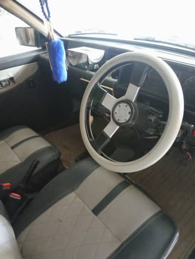 Daihatsu Charade 1986