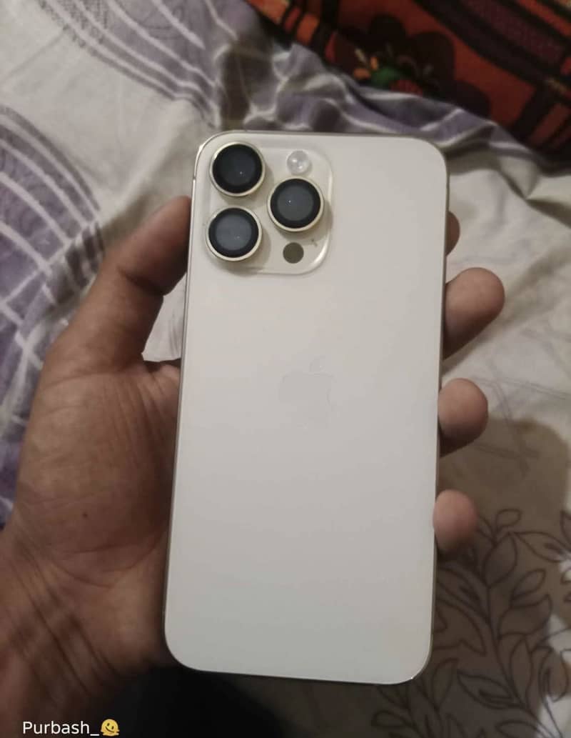 Apple iPhone 14 Pro Max 0