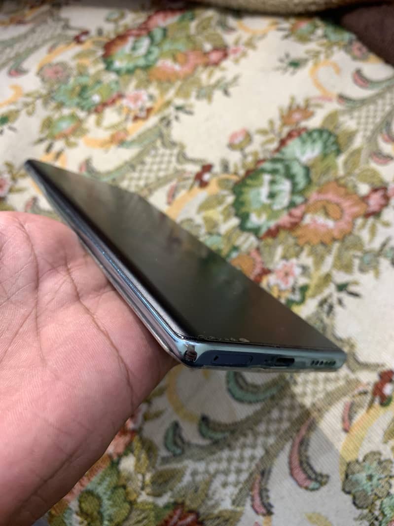 Infinix Zero 40 7
