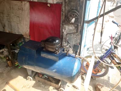 Air compressor