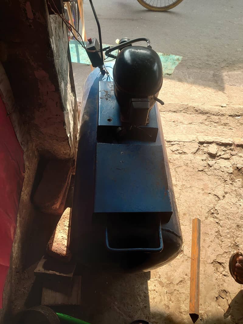 Air compressor 1
