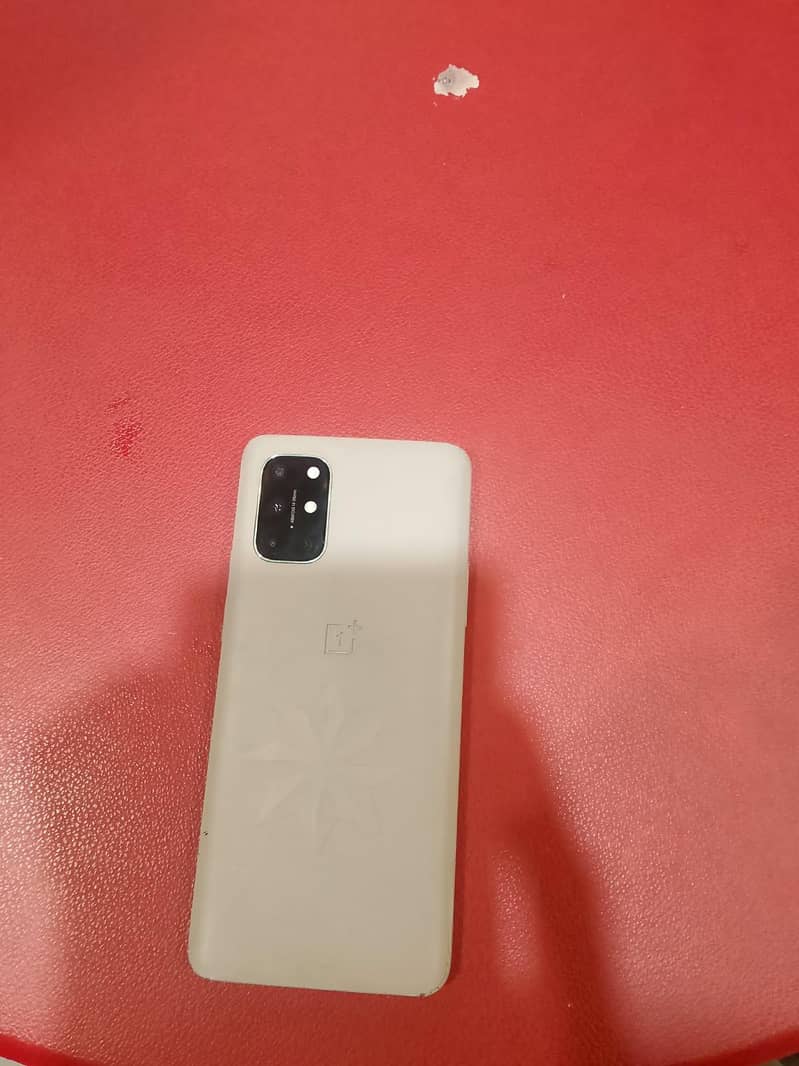One Plus 8T 1