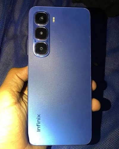Infinix hot 60i 6/128 PTA official approve hai location attock da