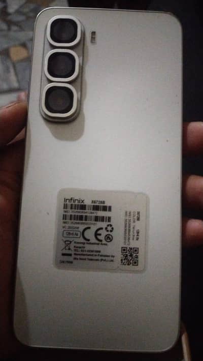 Infinix Hot 60i 10by10all okay box sath or charger b sath ha