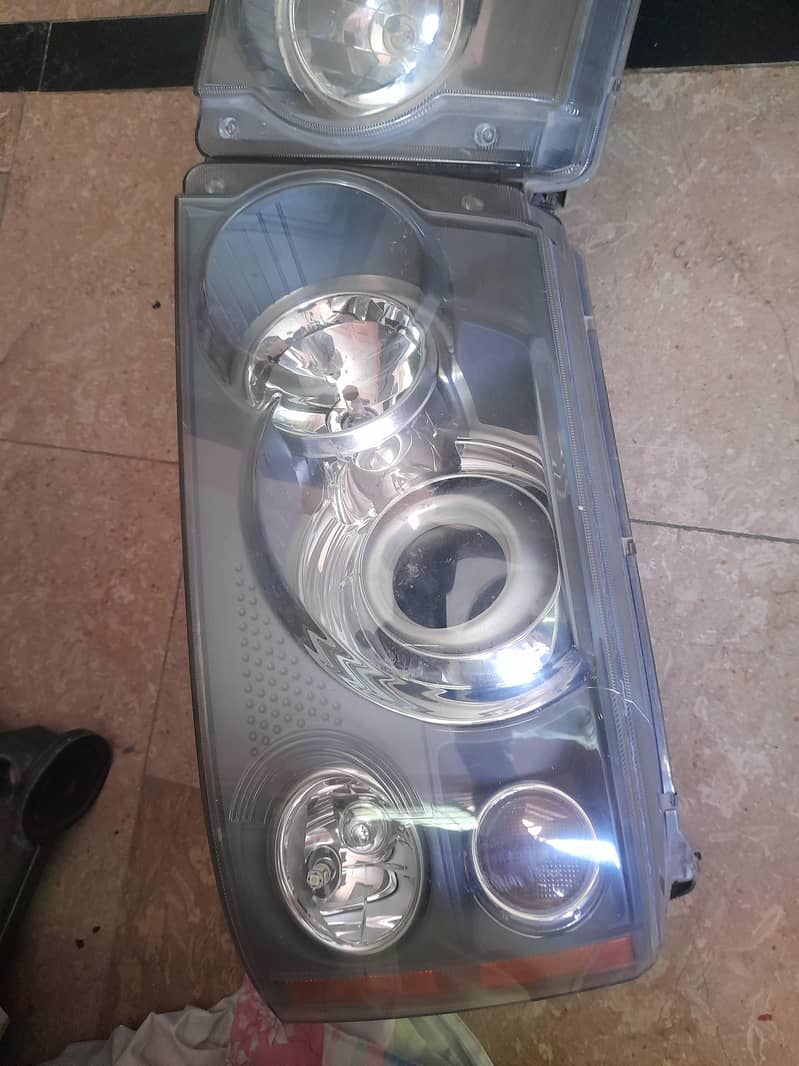 Range Rover Headlights 1