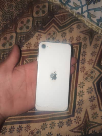 Apple iPhone SE
