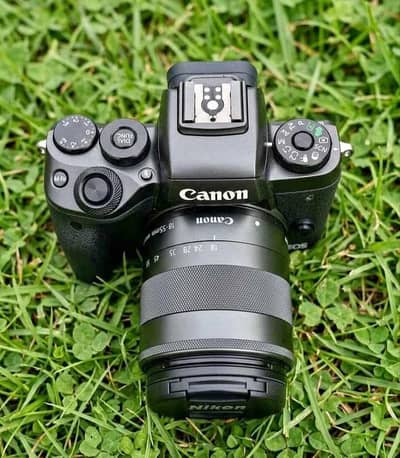 Canon EOS M5 Camera 10/10 Brand New Condition