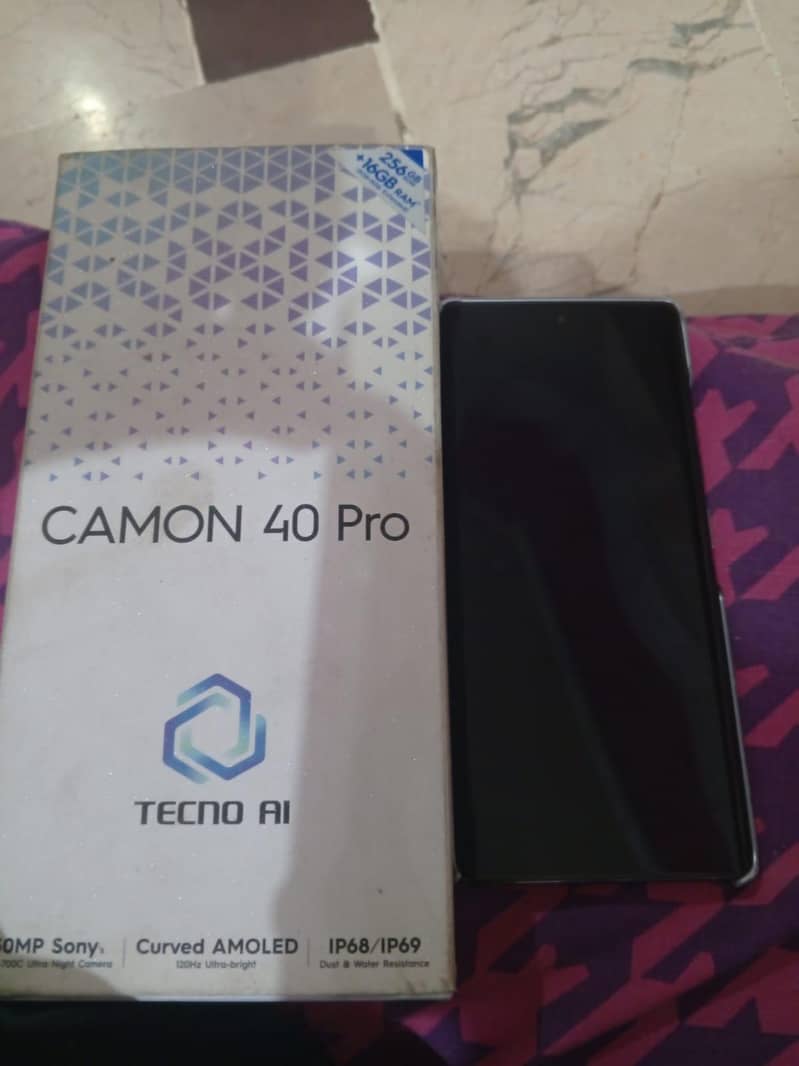 Tecno CAMON 40 Pro 9