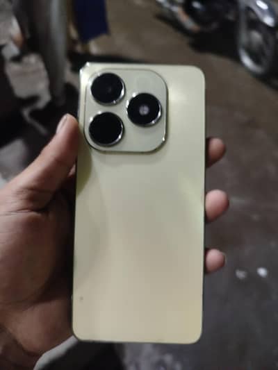 Tecno spark 20