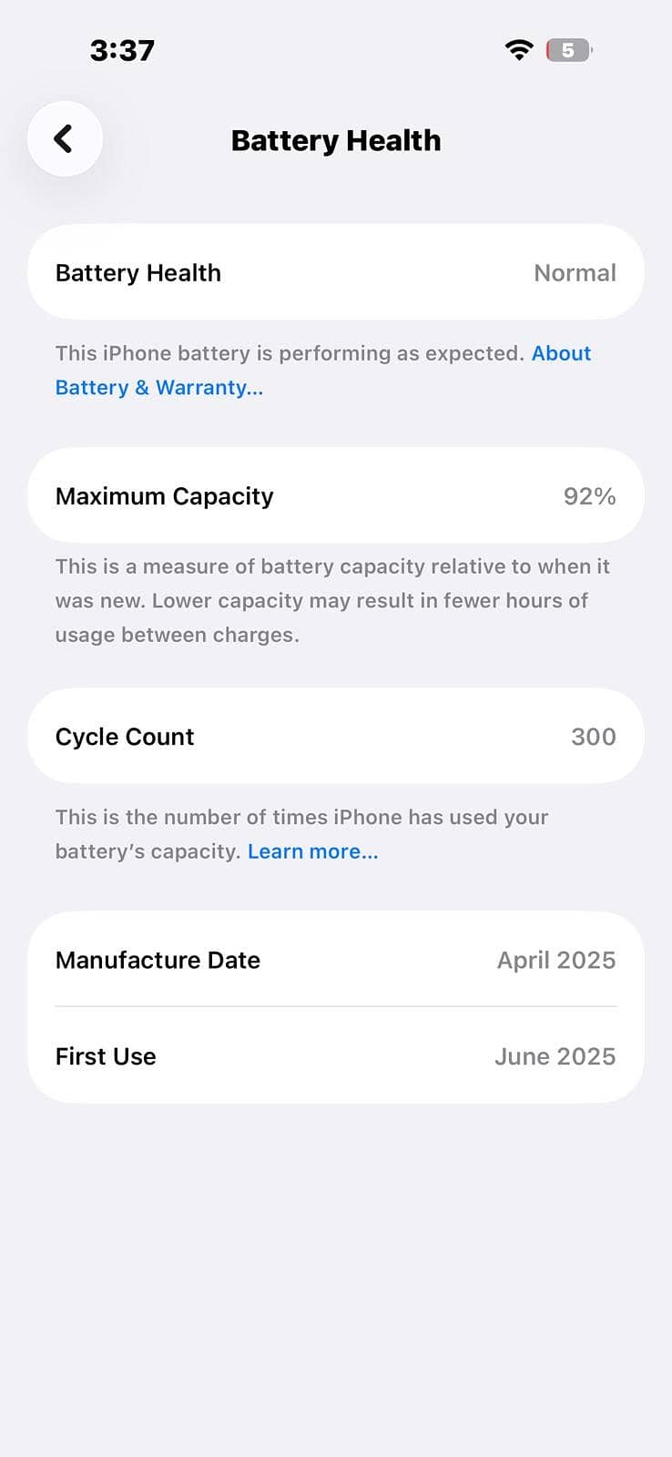 Apple iPhone 16 7