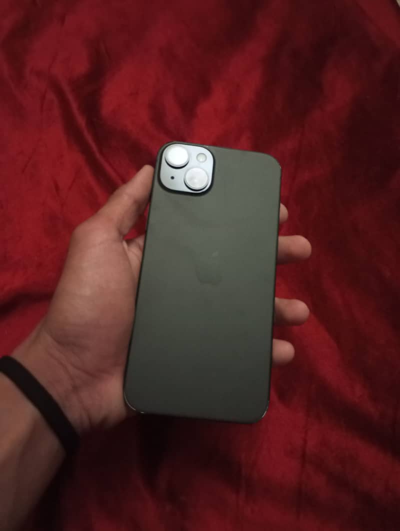 Apple iPhone 15 plus 5