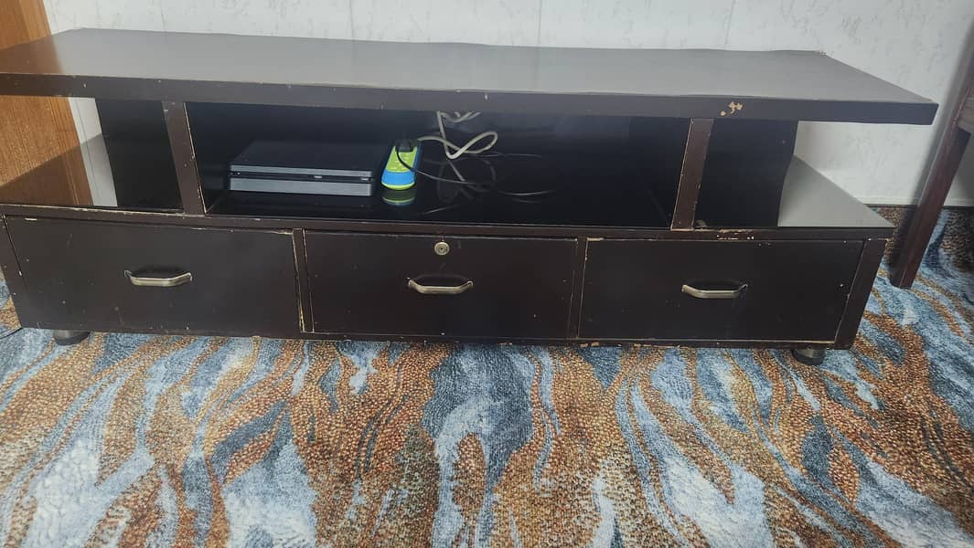 TV console 0