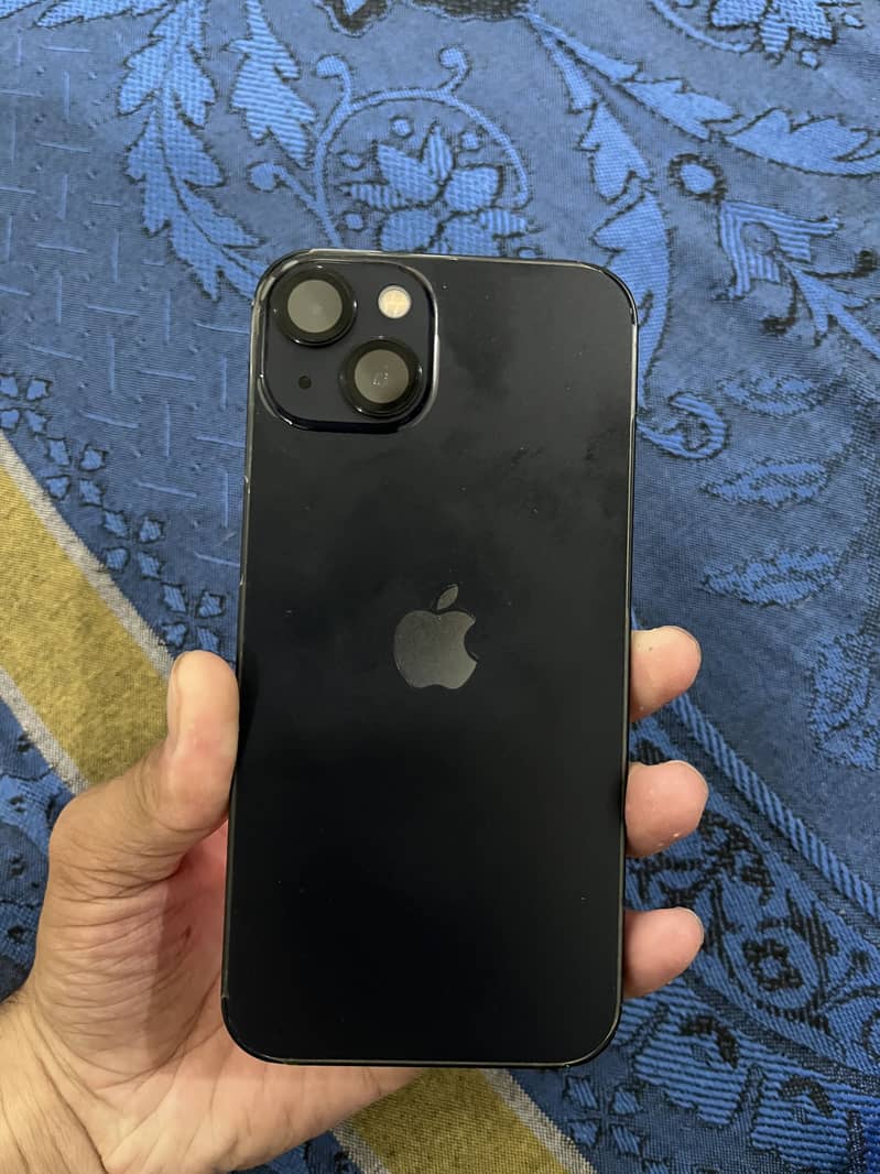 Apple iPhone 13 2