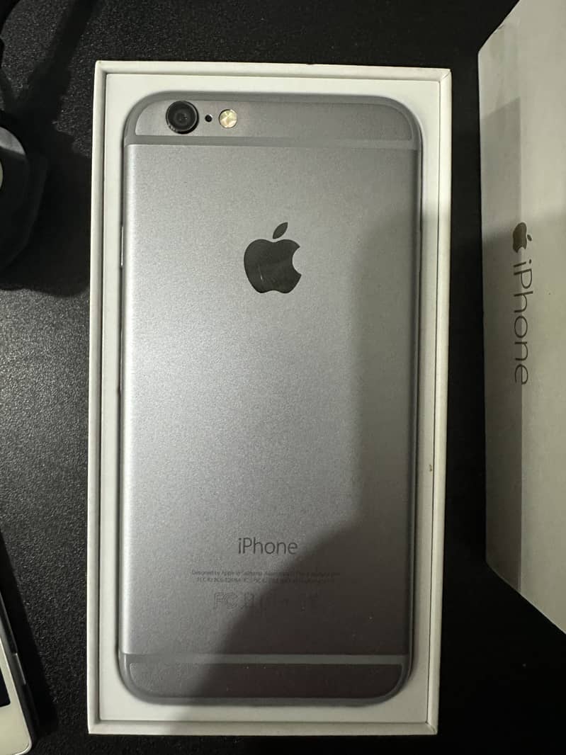 Apple iPhone 6 0