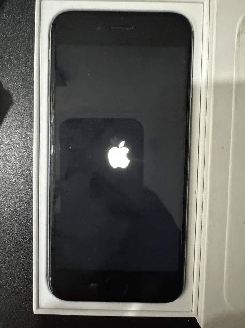Apple iPhone 6 2