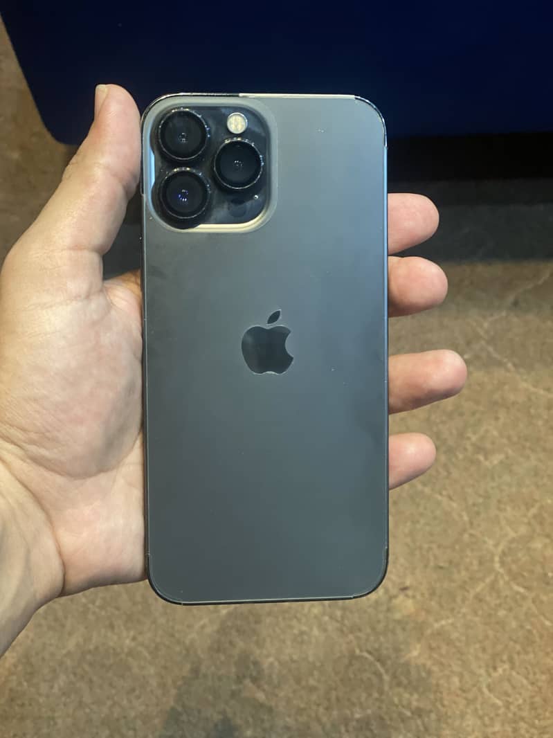 Apple iPhone 13 Pro Max 3
