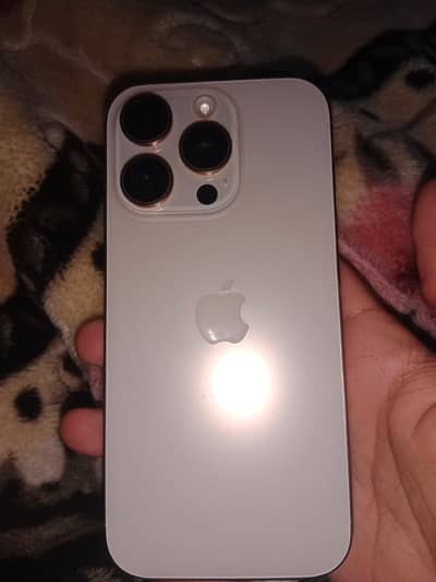 Apple iPhone 16 Pro