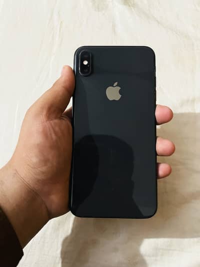 Apple iPhone XS Max factory unlocked 79 health 64gb