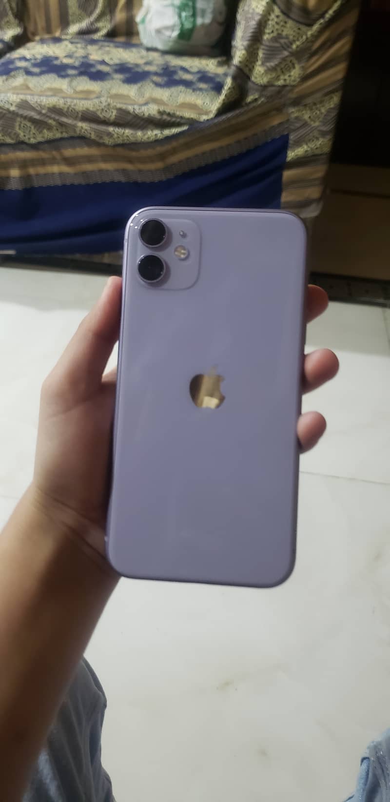 Apple iPhone 11 0