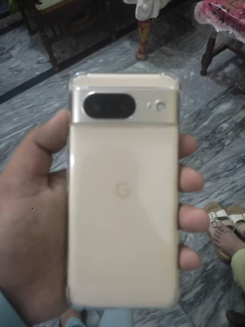 Google Pixel 8 5