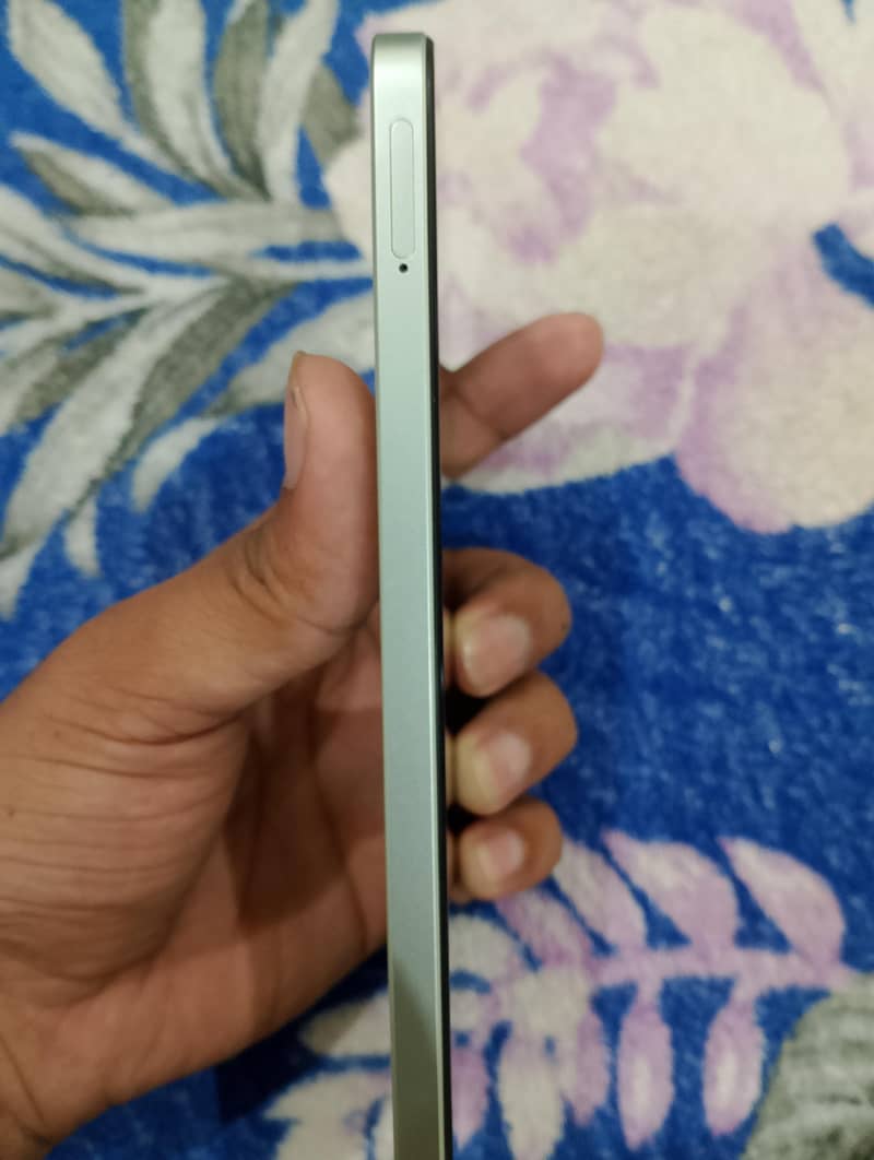Realme Note 60x 3