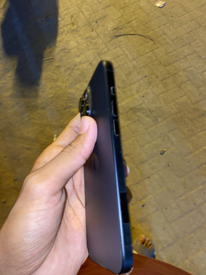 Apple iPhone 15 1