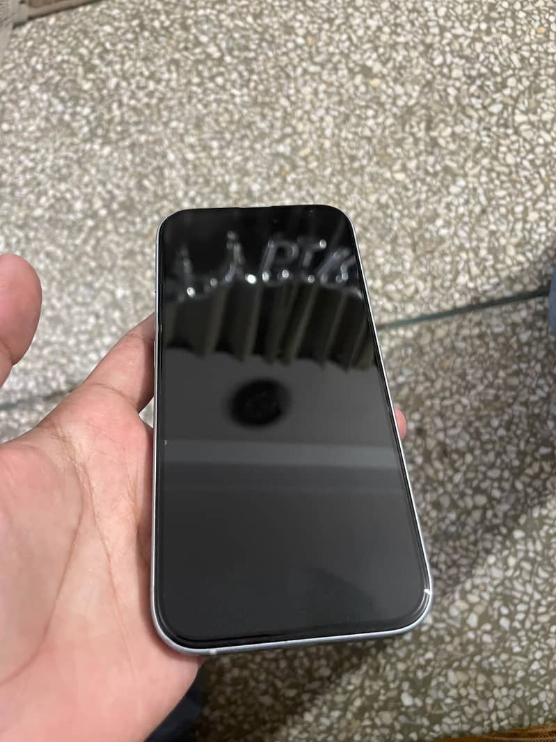Apple iPhone 15 1
