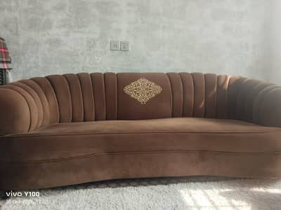 3 seater sofa with coffee set and 1 tabel