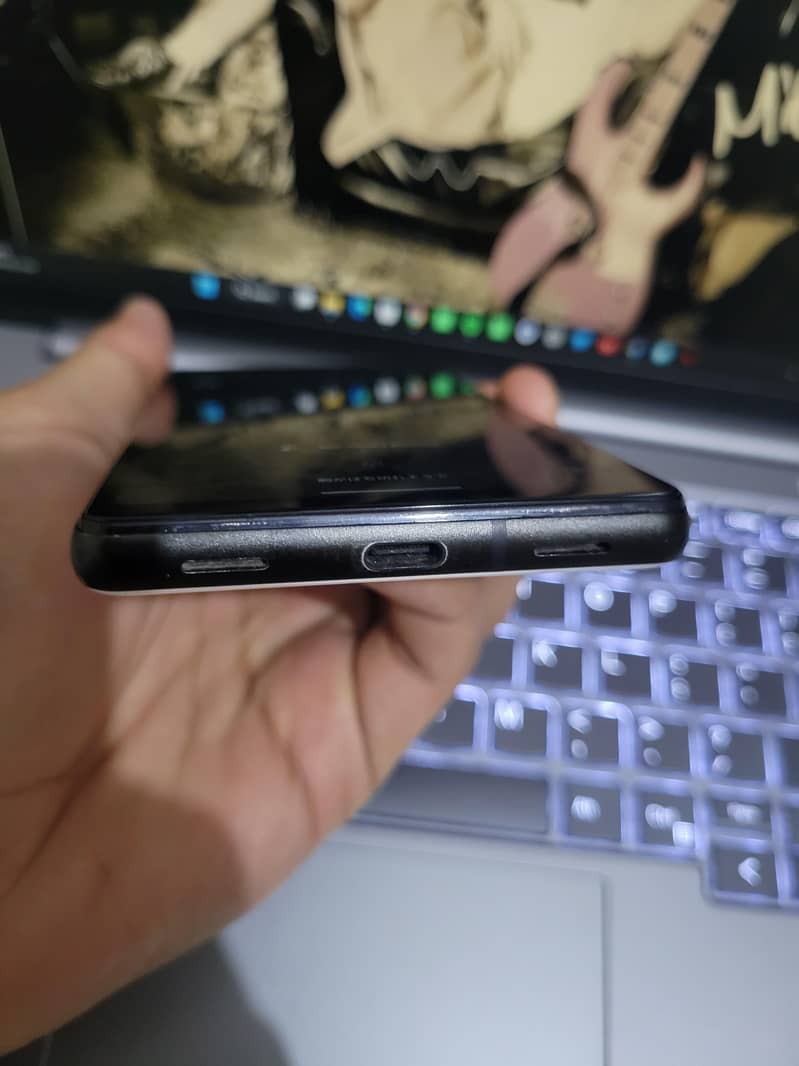 Google Pixel 6a 3