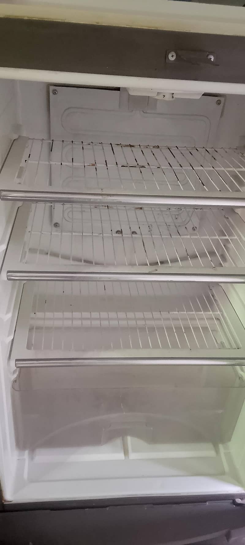Dawlance fridge 3