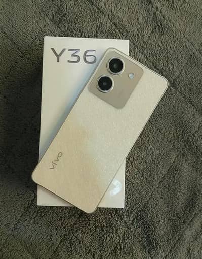 Vivo Y36 with Box