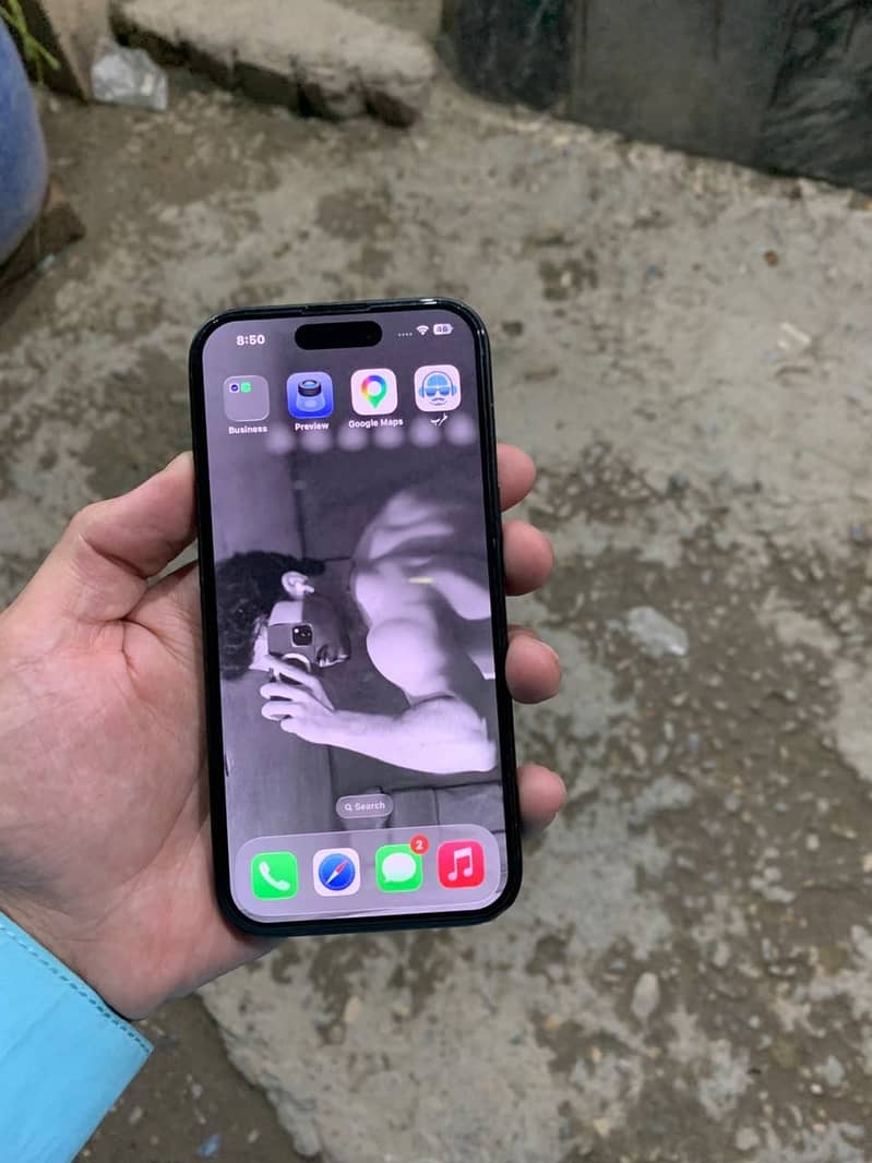 Apple iPhone 15 8