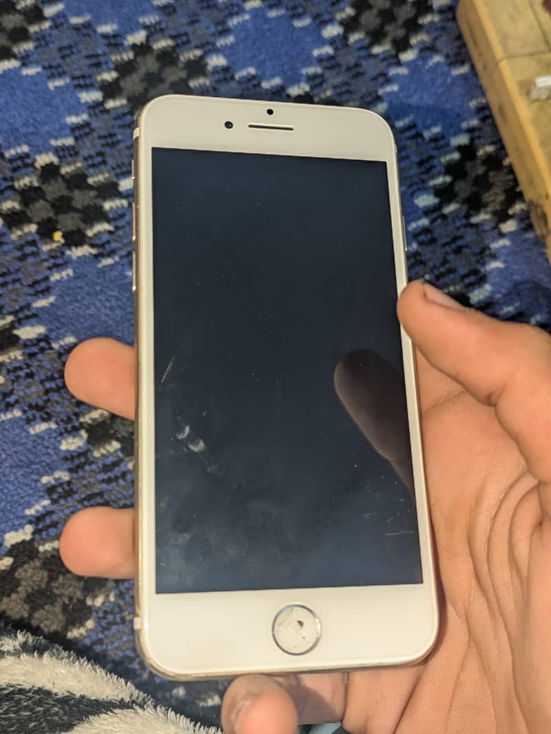 Apple iPhone 7 6