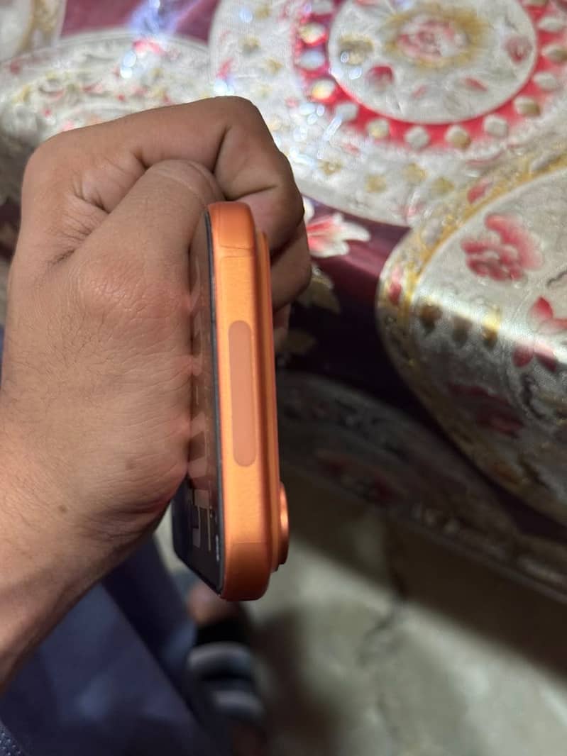 Apple iPhone 17 Pro Max 1