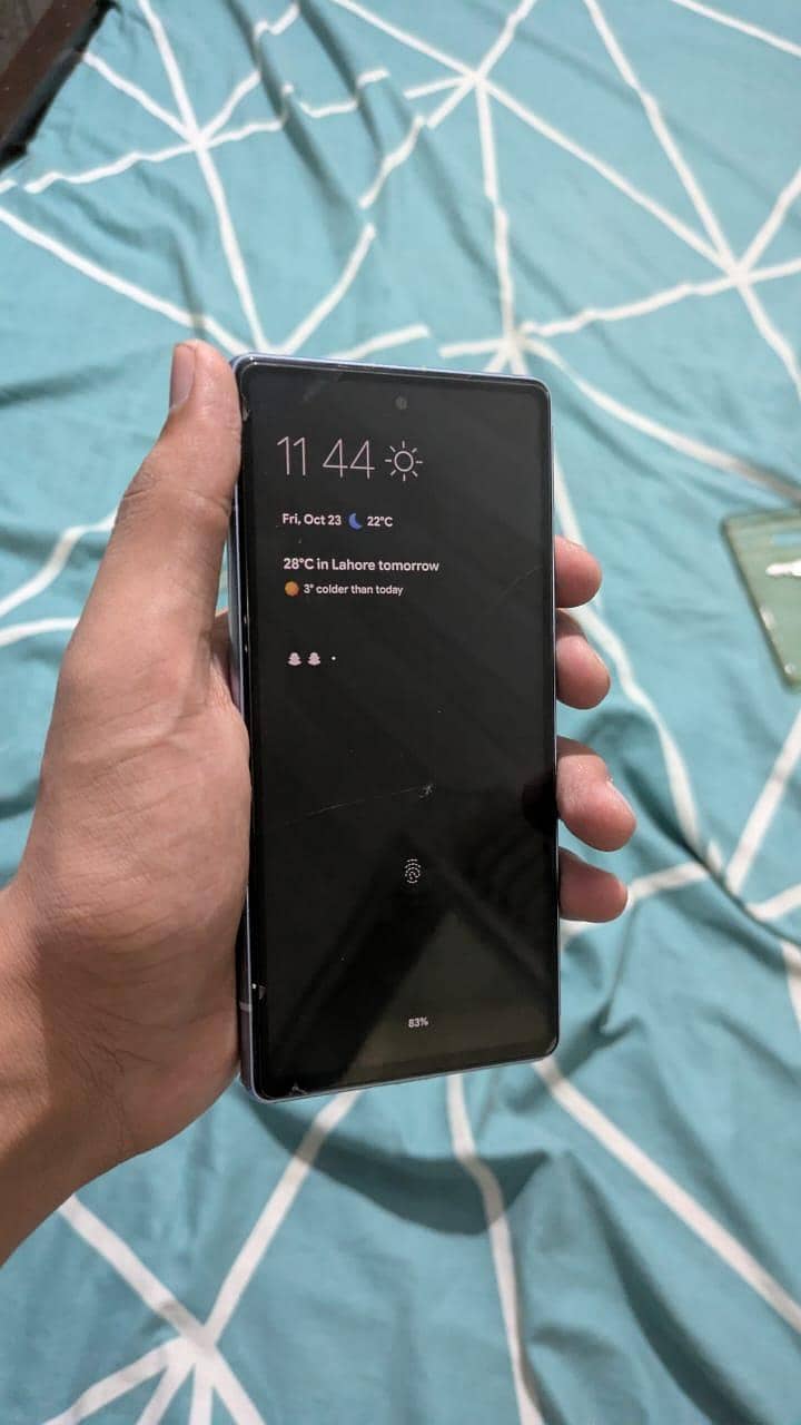 Google Pixel 7a 5