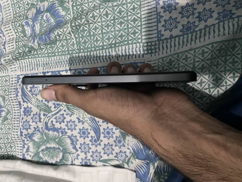 Realme Note 60x 3