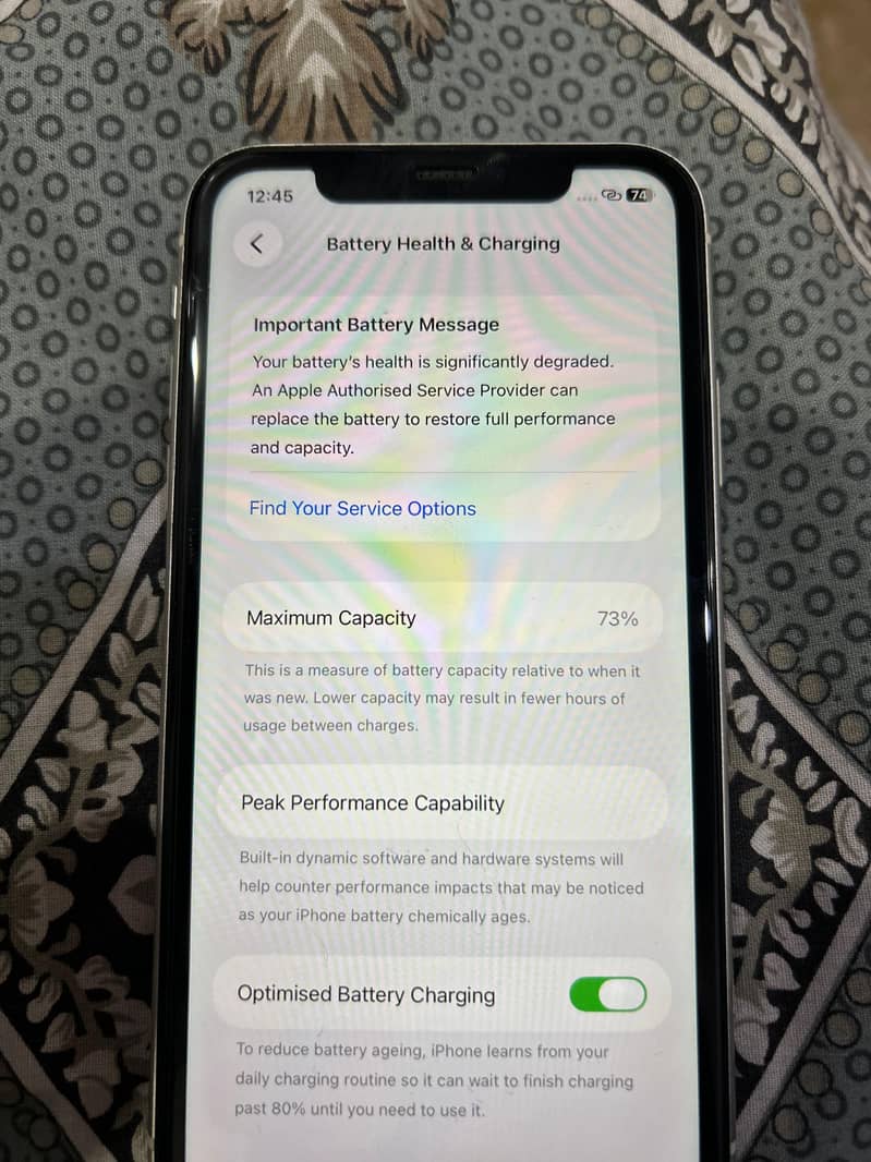 Apple iPhone 11 4