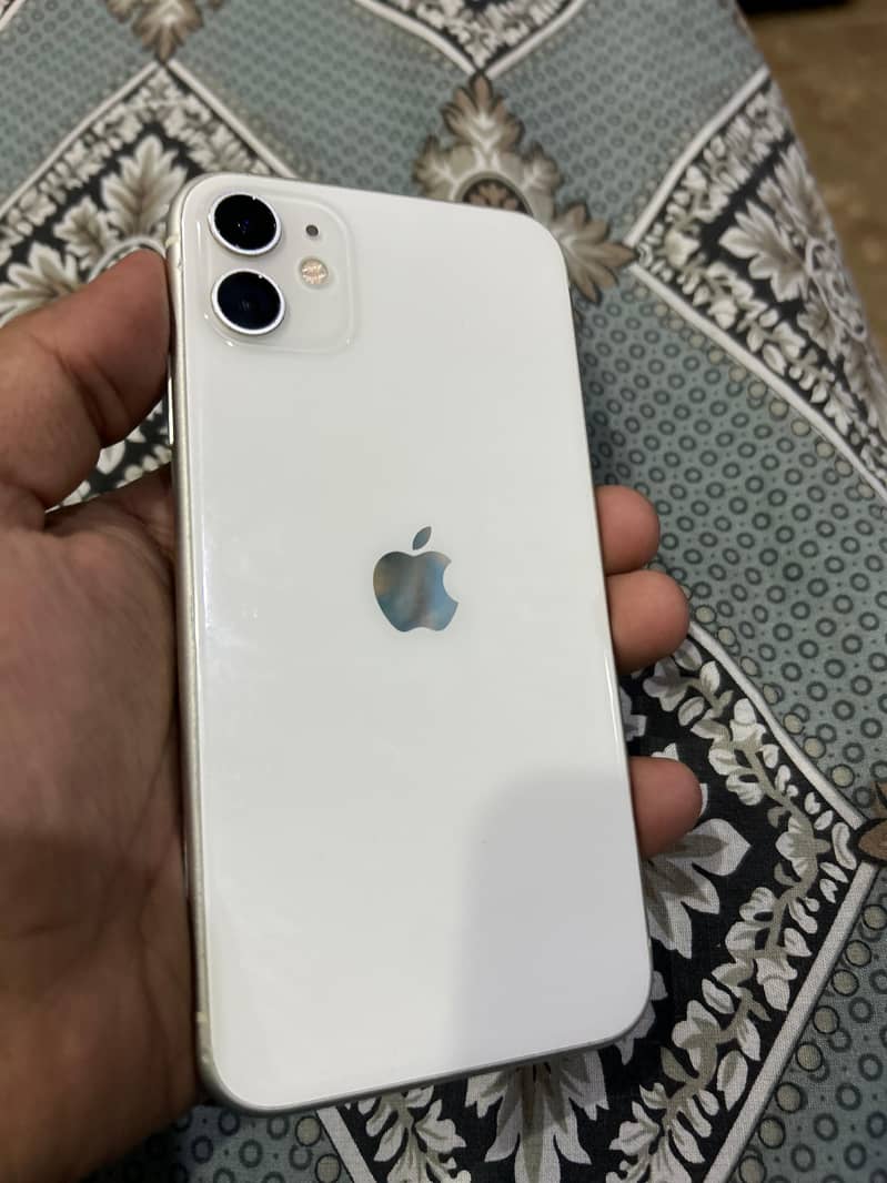 Apple iPhone 11 5