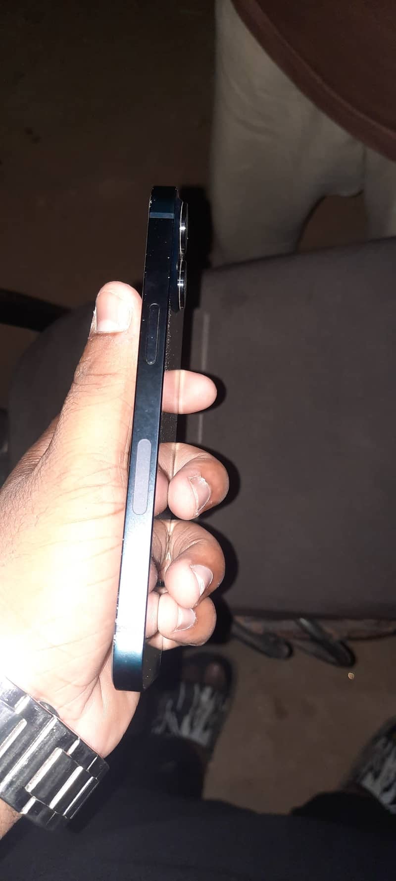 Apple iPhone 13 2
