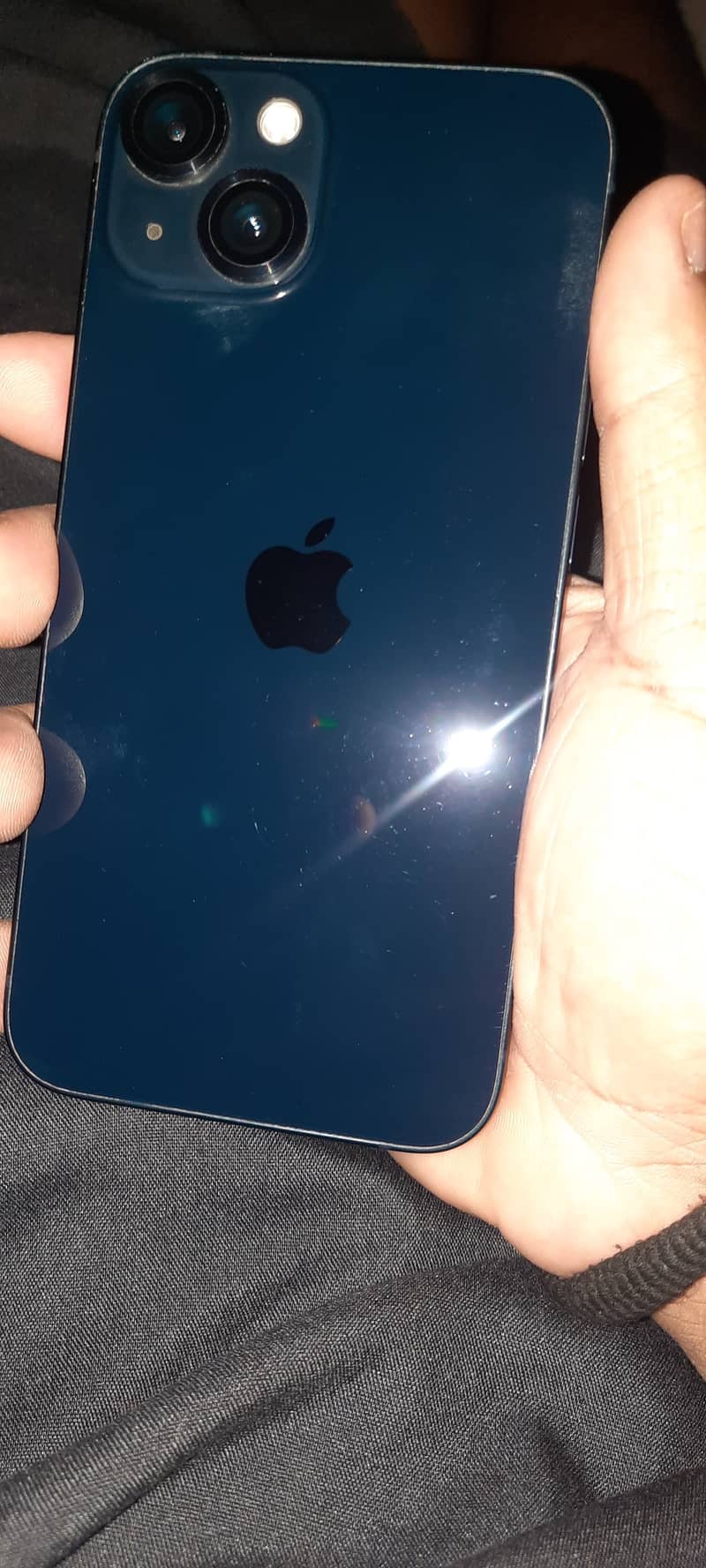 Apple iPhone 13 7