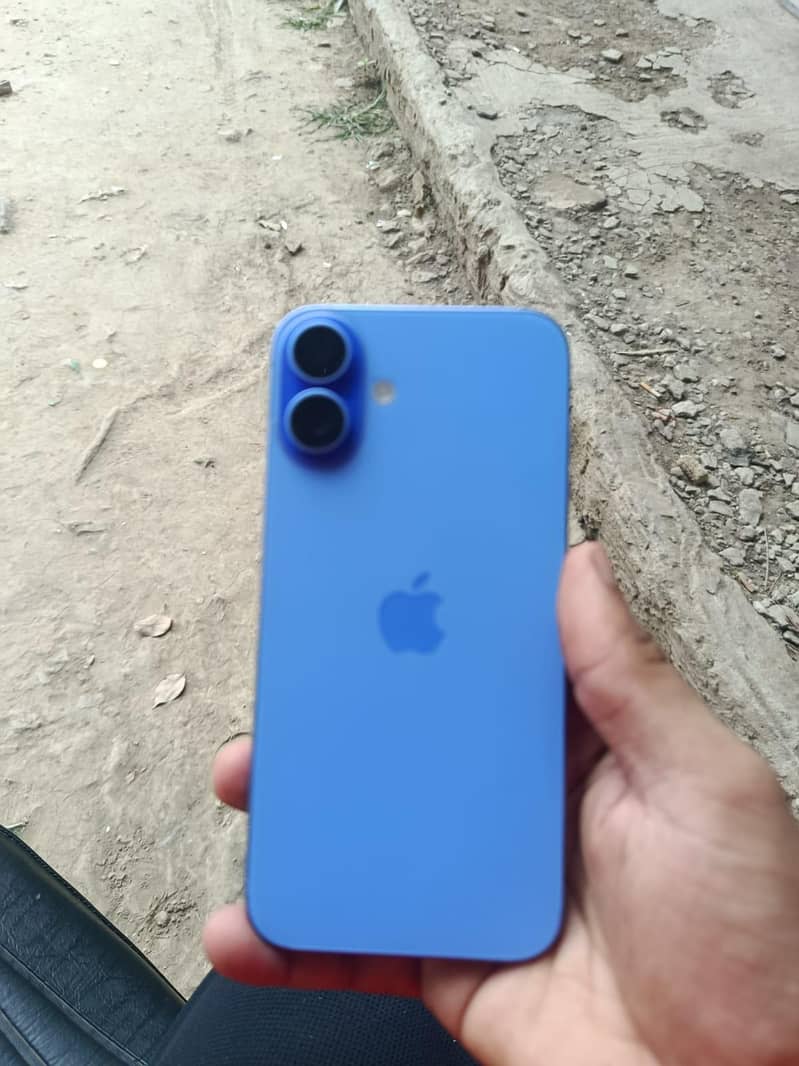 Apple iPhone 16 Plus 1