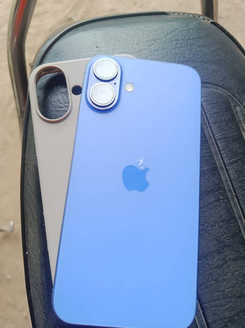 Apple iPhone 16 Plus 2